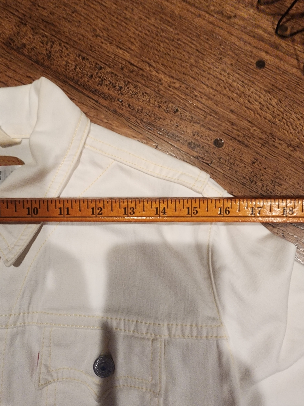 Levi's Off-White Women's Denim Jacket - Picture 8 of 8